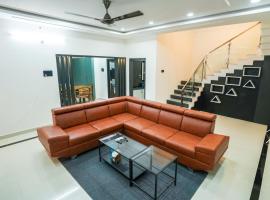 N Cube Serviced Apartments, hotel i Hyderabad