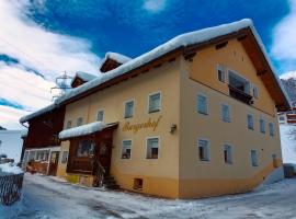 Burgerhof, majake sihtkohas Pettneu am Arlberg