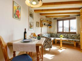 Apartment Residenza Chesa Margun 57-2 by Interhome, Hotel in Surlej