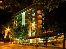 Lion City Hotel