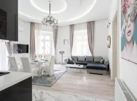 Király 35 Luxury Apartment with free parking