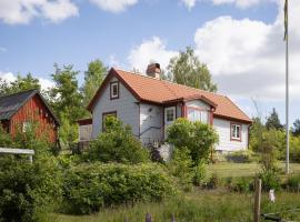 Holiday Home Skjutsmåla - B، كوخ في Olofström