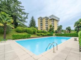 Apartment Euroville-4 by Interhome, hotell i Germignaga