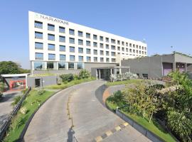 Narayani Heights, Ahmedabad, hotel blizu letališča Letališče Sardar Vallabhbhai Patel - AMD, 