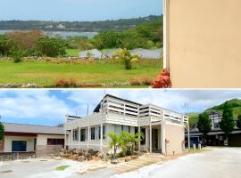Sea view Villa with Free Snorkel gear x Diving Coupon, Yanbaru BBQ plan, hotel v destinaci Okinawa