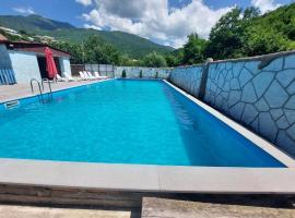 Spitak tun, hotel v destinaci Ijevan