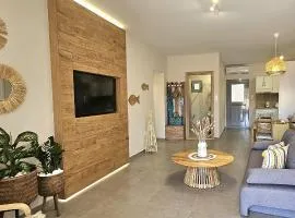 Aeraki Luxury Apartment