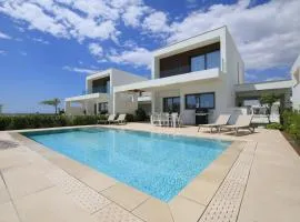 Serenity Waves Villa 27