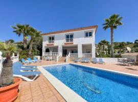 VILLA HERMOSA، فندق في Torremuelle