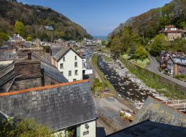 Lorna Doone Cottage, Lynmouth, hotel in Lynmouth