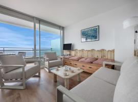 Appartement pour 6, vue mer à 40m de la plage, hotel in La Baule