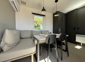 Le Laurier, mobil-home climatisé avec vue sur mer