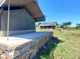 Wild Heart Safari Camp, ξενοδοχείο με υδρομασάζ σε Sekenani