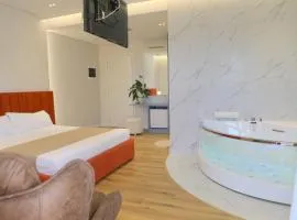 Hotel Strora