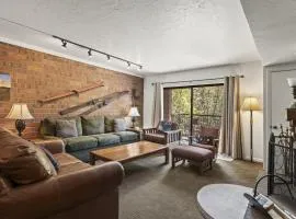 PARK STATION 121 condo