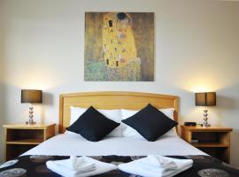Meadowbrook Hotel Brisbane, hotel v destinaci Loganlea