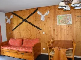 Appartement 2 pièces avec balcon, près des commerces et du téléphérique à Pralognan-la-Vanoise - FR-1-464-213