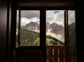 PLOSE Parkhotel & Residence, aparthotel v destinaci Bressanone