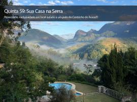 Quinta 59 - Sua Casa na Serra, chalet de montaña en Petrópolis