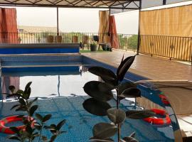 شاليه جبال سوف, hotel v destinaci Džaraš