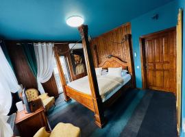 Broken bed hootel，考納斯的飯店