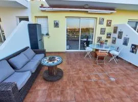 Golden Sunset Apartment