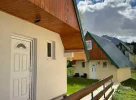 Mountain Houses Šarović