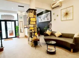 Evelia Hotels