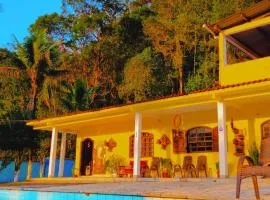 Renovo Beija-flor Hostel e Espaço Terapêutico