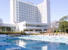 International Resort Hotel Yurakujo, hotelli Naritassa lähellä lentokenttää Naritan kansainvälinen lentoasema - NRT 