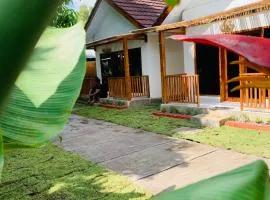 Anjani Larva Cottage - Homestay and Eatery