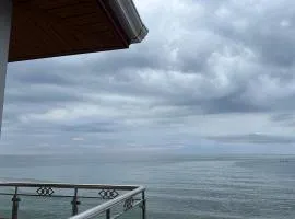 3BR Oceanfront Vacation House in Lila, Bohol