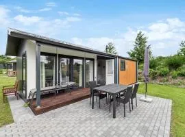 Beautiful Home In Süsel With Kitchen
