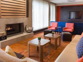 Courtyard by Marriott Fort Collins, hotel sa Fort Collins