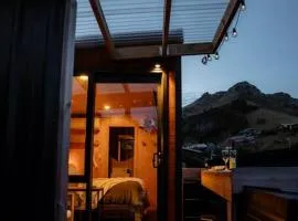 Cass Bay Retreat with Outdoor Bath Christchurch