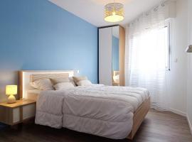 Grand Bleu 2 - Agreable appartement vue mer - piscine - parking, hotel v destinaci La Chaume