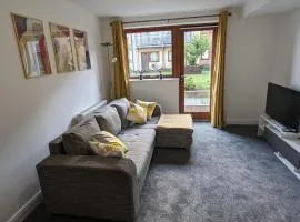 Riverside Stay Near London Great Value