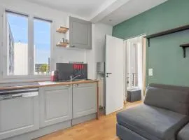 9-minute walk from La Défense - 1 bedroom