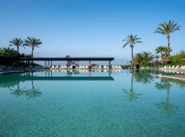 Impressive Playa Granada Golf, отель в городе Мотриль