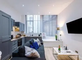 Modern 2-bedroom Apt In The Heart Of City Centre