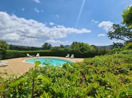 Angeprovence, hotel u gradu Saint-Étienne-les-Orgues