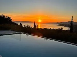 Mani Senses Luxury Villa