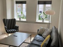 Assens में, होटल Charmerende byhus midt i Assens