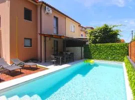 Holiday home Miro 843