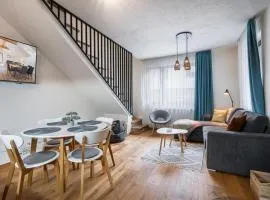 Aparment Klara - 24h Reception - Washer - Fireplace - 2 Floors - Lots of attractions in the area