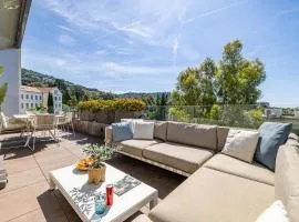 LE BOREAL penthouse avec terrasse et vue panoramique spectaculaire sur la ville