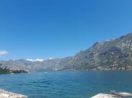 Beach edge 4-Bed House in Muo Kotor