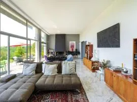 Espace, Luxe, Calme Et Nature