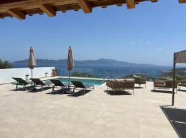 Four Seasons Villas, hôtel à Skiathos Chora près de : Plage de Lalaria