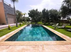 villa kamélia & piscine & hammam